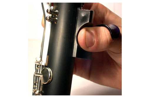 Apoyapulgar Clarinete Sib Ton Kooiman Etude 3 Negro detalle 